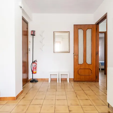 A 10 Minuti Dal Mare Apartment *